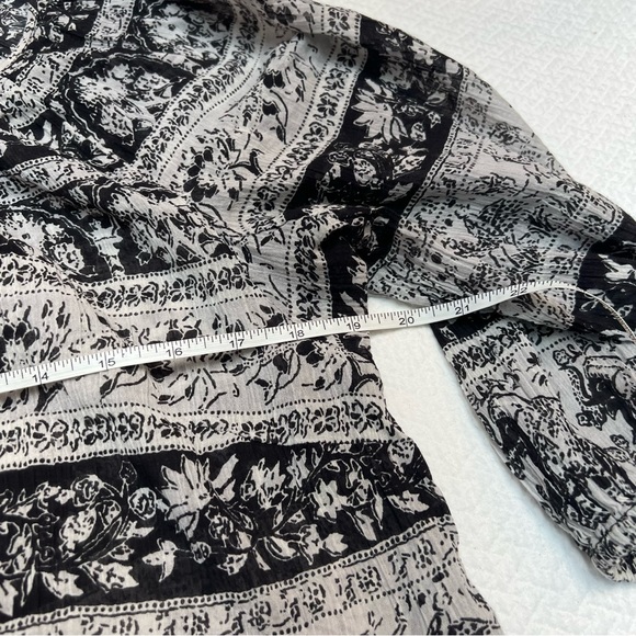 Joie Black/White Stripe Round Neck Peasant Top 3/4 Sleeve Size XS - Picture 5 of 10